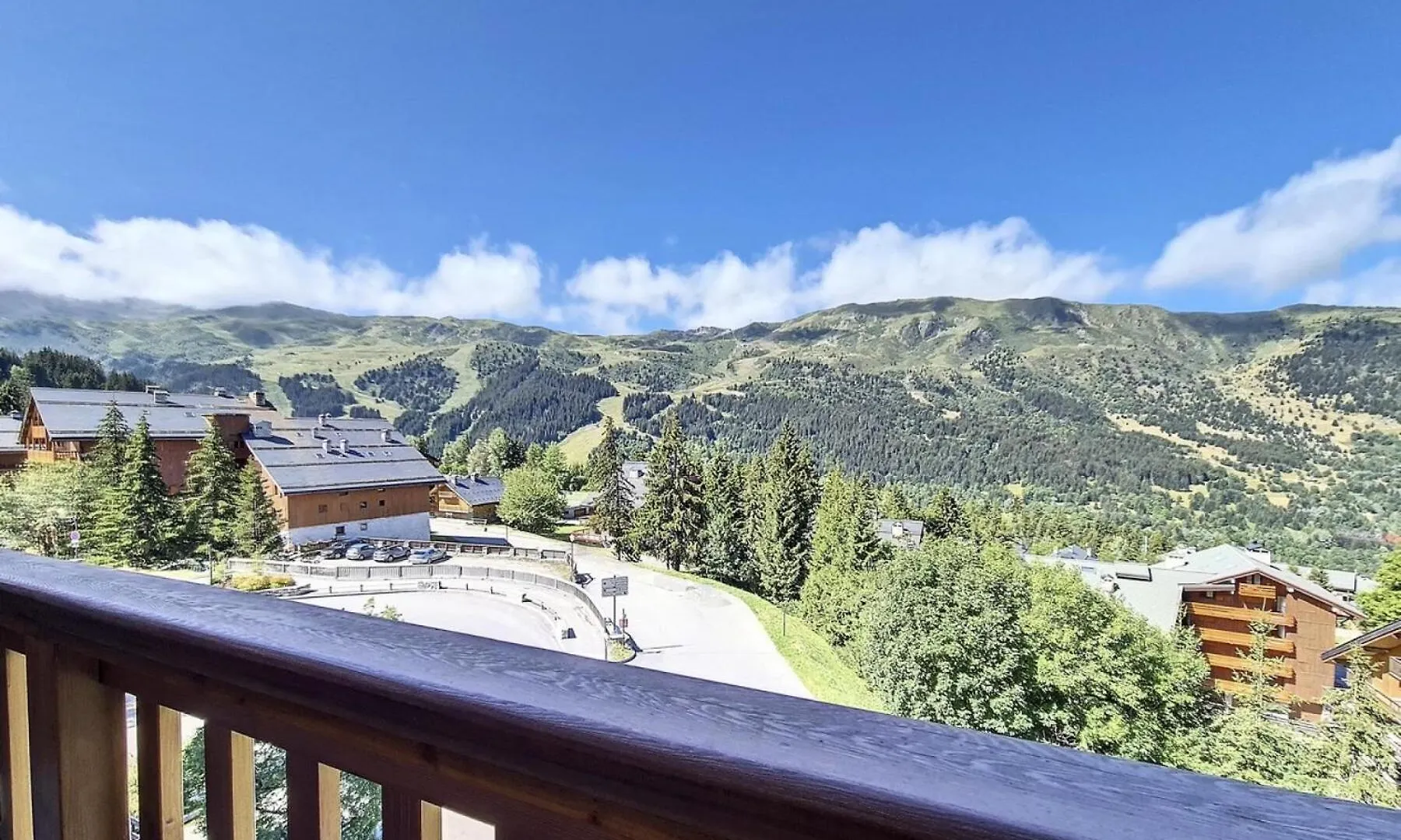 Residence Daphne - Appartement Renove, Vue Sur La Vallee De Meribel Mae-4964 Les Allues Apartment
